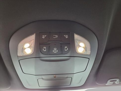 New 2026 Chrysler Pacifica Select image 15