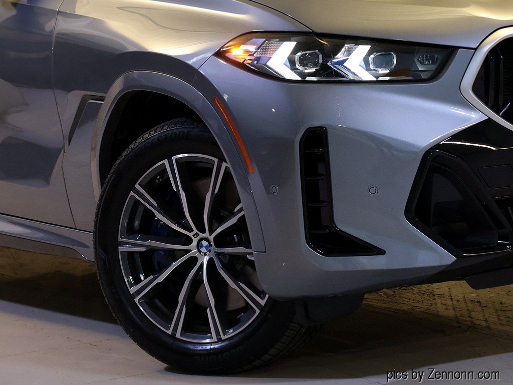 Certified 2027 BMW X6 M60i AWD/4WD image 3