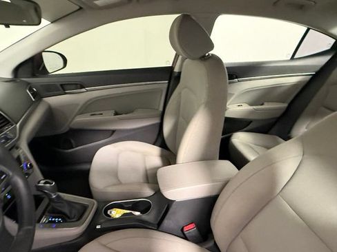 Used 2017 Hyundai Elantra SE w/ SE A/T Tech Package 03 FWD image 28