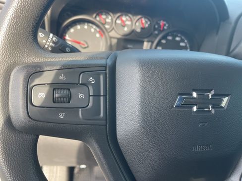 Used 2025 Chevrolet Silverado 1500 Custom Trail Boss w/ Turbomax Blackout Package image 18