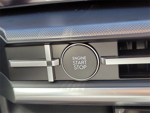 New 2026 Hyundai Santa Fe SE image 9