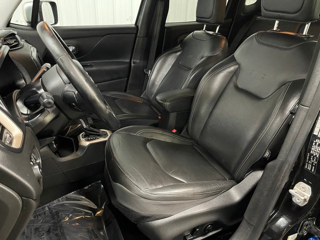 Used 2016 Jeep Renegade Limited AWD/4WD image 15