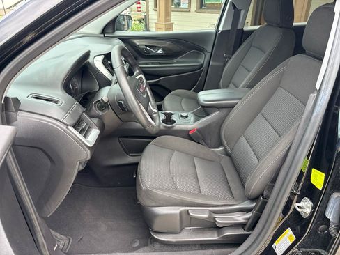 Used 2024 GMC Terrain SLE FWD image 9