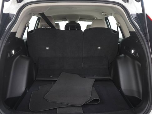 Used 2024 Honda CR-V LX image 9