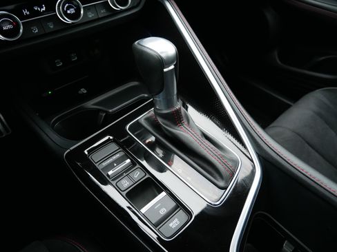 Used 2025 Acura ADX A-Spec image 24