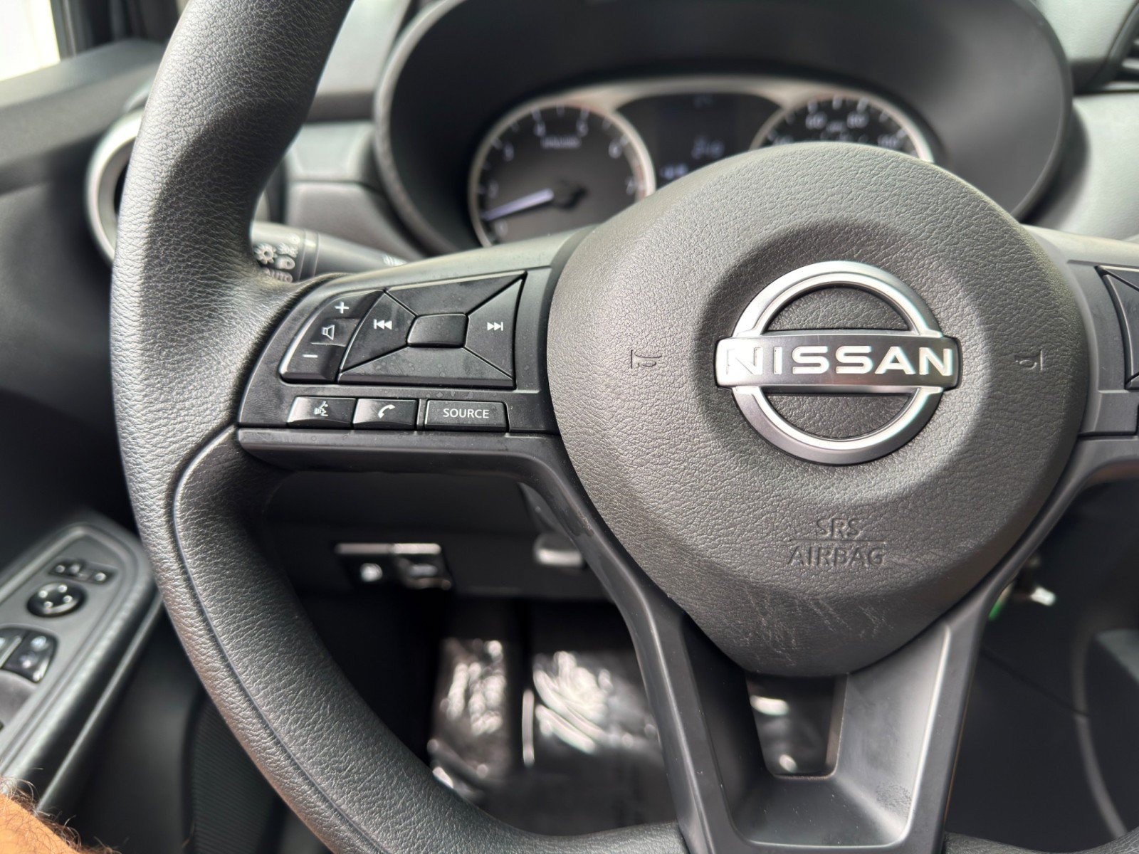Used 2024 Nissan Versa S w/ Trunk Package FWD image 19