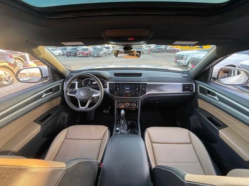 Used 2023 Volkswagen Atlas Cross Sport SEL image 26