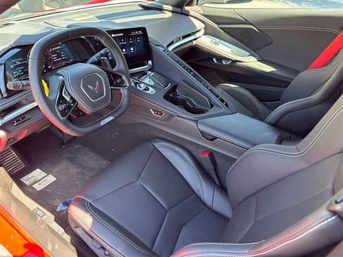 New 2025 Chevrolet Corvette E-Ray image 16