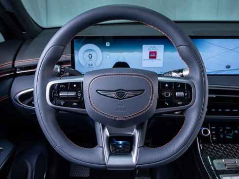 New 2026 Genesis GV70 3.5T Sport Prestige AWD/4WD image 15