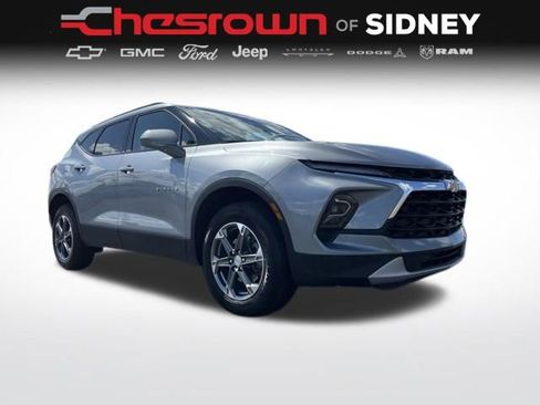 Used 2024 Chevrolet Blazer LT w/ Convenience Package FWD image 11