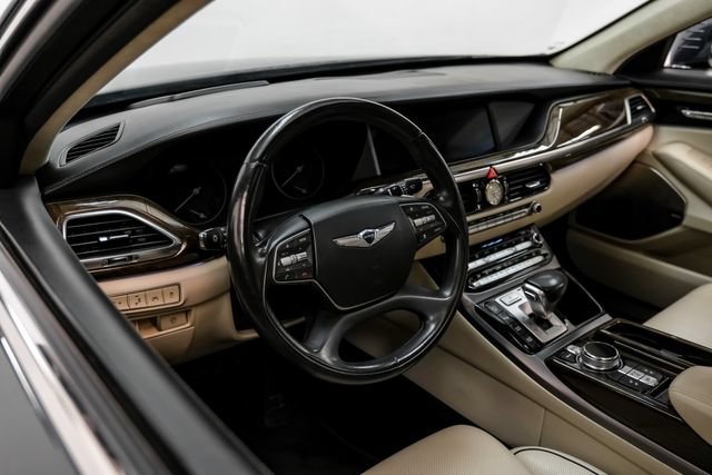 Used 2017 Genesis G90 3.3T Premium RWD image 17