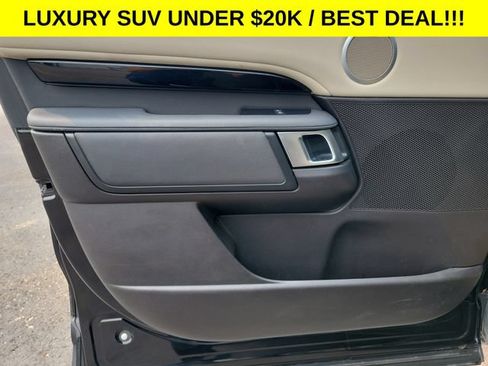 Used 2019 Land Rover Discovery SE AWD/4WD image 15