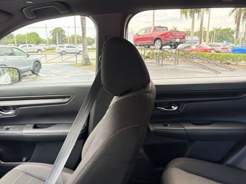 Used 2023 Honda CR-V Sport image 12