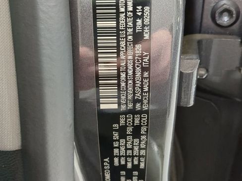 Used 2019 Alfa Romeo Stelvio Ti w/ Nero Edizione AWD/4WD image 13