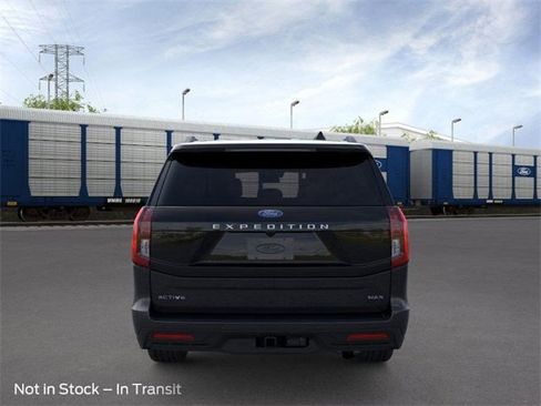 New 2025 Ford Expedition Max Active image 5
