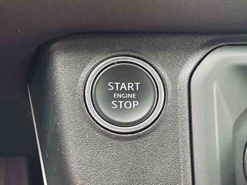 Used 2022 Land Rover Defender 110 X-Dynamic HSE image 26