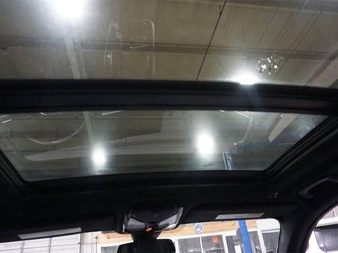 Used 2021 BMW X5 M50i w/ Premium Package image 15