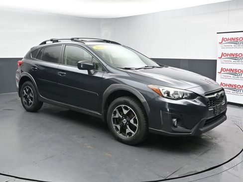 Used 2018 Subaru Crosstrek 2.0i Premium w/ Popular Package #2 AWD/4WD image 2