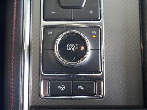 Used 2019 Ford Expedition Limited w/ Equipment Group 303A AWD/4WD image 21