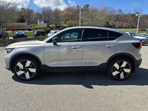 Used 2023 Volvo C40 P8 Recharge Ultimate AWD/4WD image 5