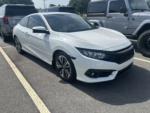 Used 2017 Honda Civic EX-L image 3
