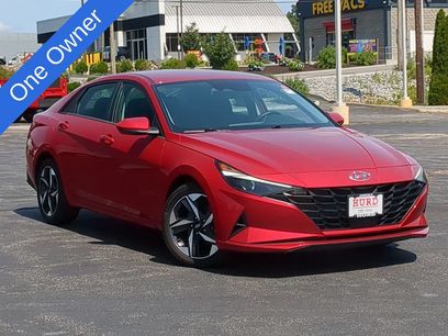 Used 2023 Hyundai Elantra SEL w/ Convenience Package