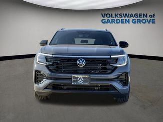 New 2026 Volkswagen Atlas Cross Sport SEL R-Line AWD/4WD video 2