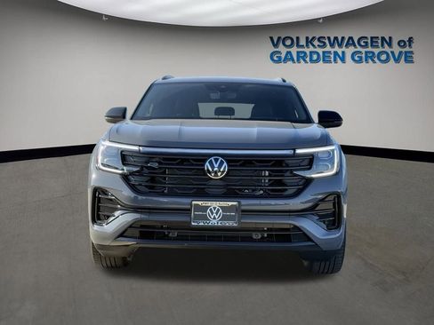 New 2026 Volkswagen Atlas Cross Sport SEL R-Line AWD/4WD image 2