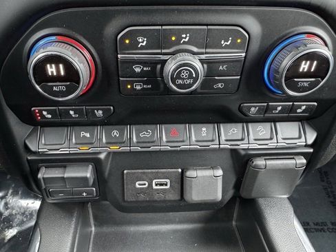 Used 2019 Chevrolet Silverado 1500 LTZ image 15