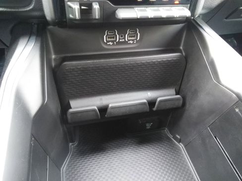 Used 2023 RAM 1500 Laramie image 19