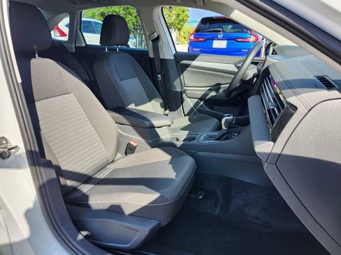Used 2025 Volkswagen Jetta S image 16