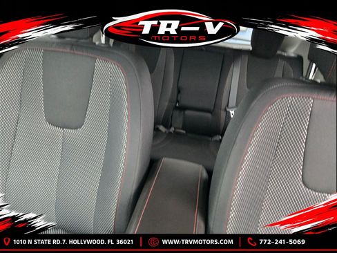 Used 2014 Chevrolet Equinox LT w/ Driver Convenience Package AWD/4WD image 18