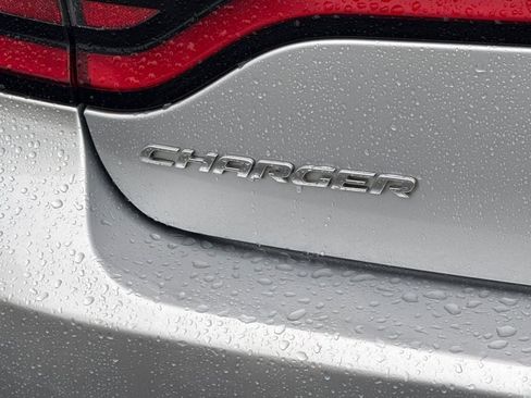 Used 2021 Dodge Charger SXT w/ Leather Interior Group image 22