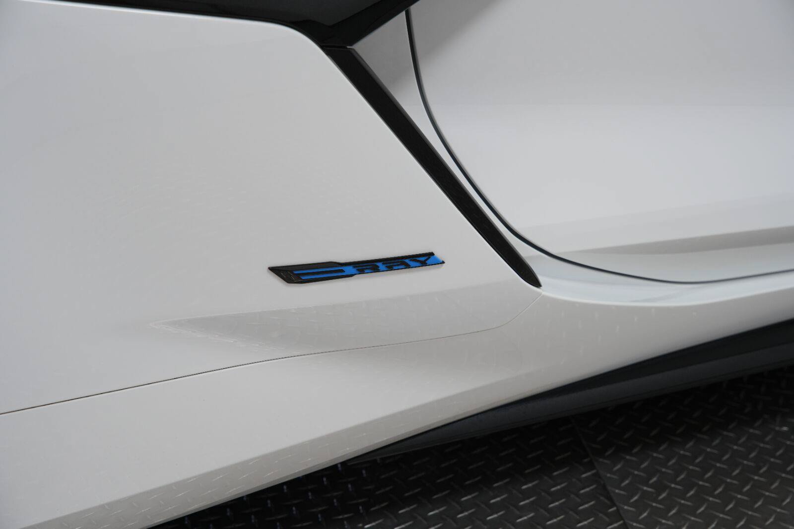 Used 2025 Chevrolet Corvette E-Ray w/ Stealth Interior Trim Package AWD/4WD image 34