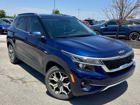 Certified 2023 Kia Seltos EX AWD/4WD image 7