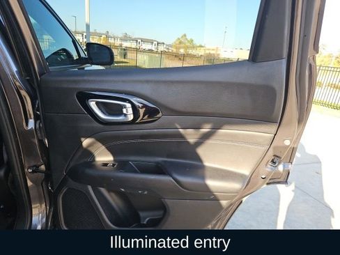 Used 2024 Jeep Compass Latitude w/ Convenience Group image 26