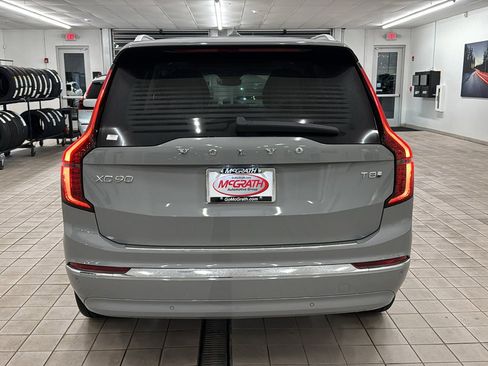 New 2026 Volvo XC90 T8 Ultra w/ Protection Package Premier AWD/4WD image 6