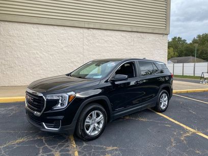 Used 2023 GMC Terrain SLE