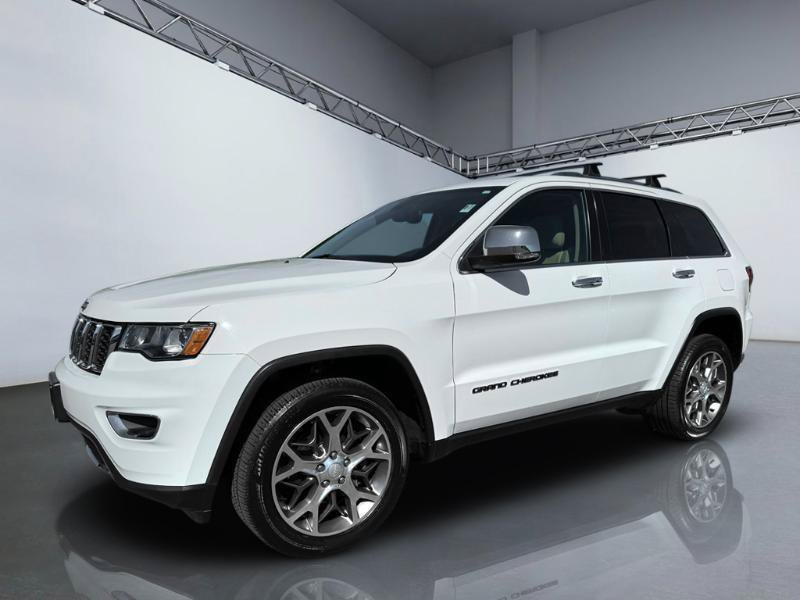 Used 2020 Jeep Grand Cherokee Limited AWD/4WD image 11
