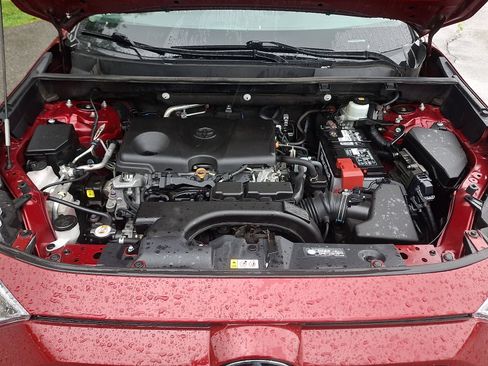 Used 2020 Toyota RAV4 XLE w/ Convenience Package AWD/4WD image 29