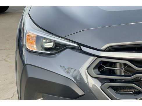 Certified 2025 Subaru Crosstrek 2.0i Premium image 11