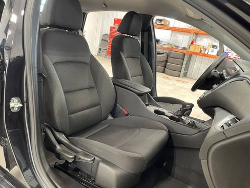 Used 2023 Chevrolet Malibu LT w/ Driver Confidence Package image 24