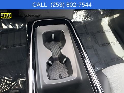 Used 2024 Volkswagen ID.4 2WD image 24