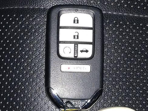 Used 2019 Honda Accord EX-L image 32