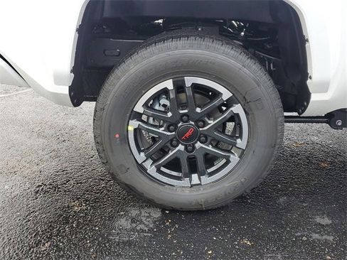 New 2025 Toyota Tacoma TRD Sport image 5