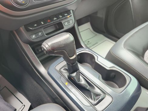Used 2019 Chevrolet Colorado Z71 image 15