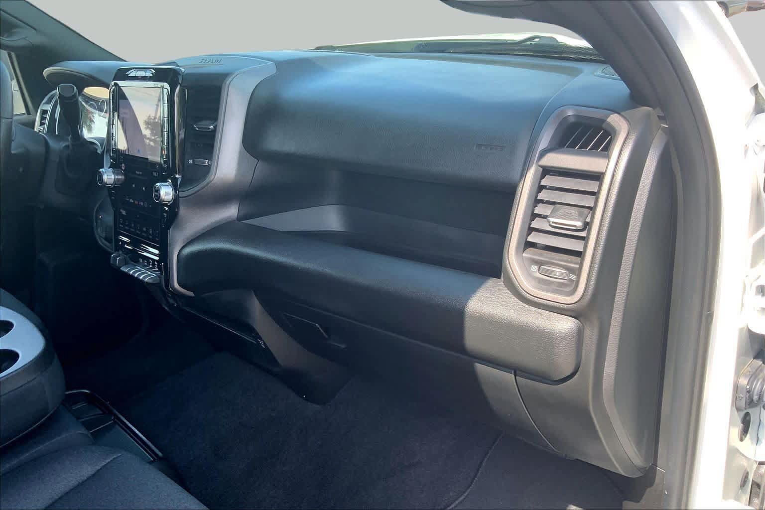 Used 2026 RAM 3500 Tradesman AWD/4WD image 19