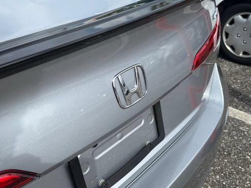 Used 2023 Honda Civic Sport image 9