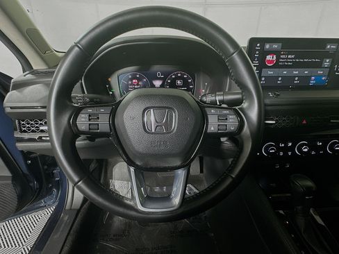 Used 2023 Honda Accord Touring image 15