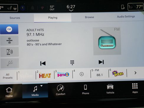 New 2026 Chrysler Pacifica Select image 14